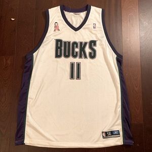 Milwaukee Bucks TJFord Jersey sz 56